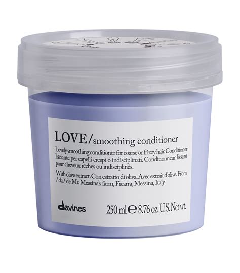 Davines LOVE Smoothing Conditioner – 250ml | Anti-Frizz Conditioner for Unruly Hair
