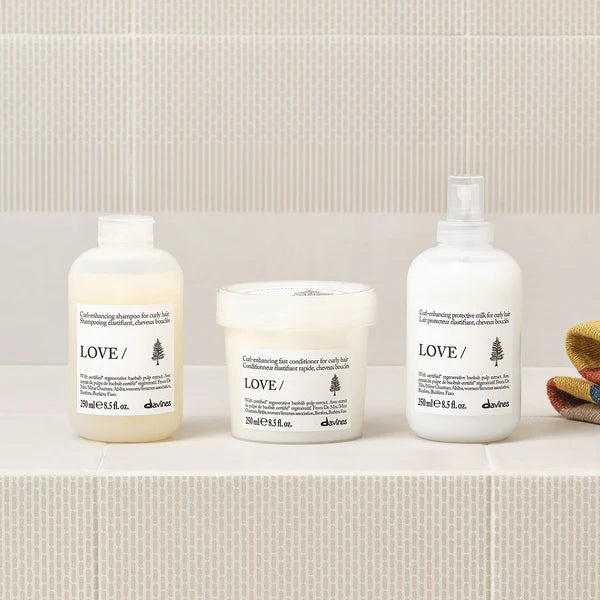 Davines love curl milk 